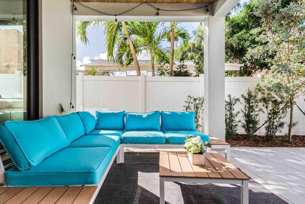 Luxury Paradise Walk To Las Olas -5 Mins To Beach Fort Lauderdale Exterior photo